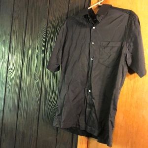 DKNY Men’s S, Button down silky shirt